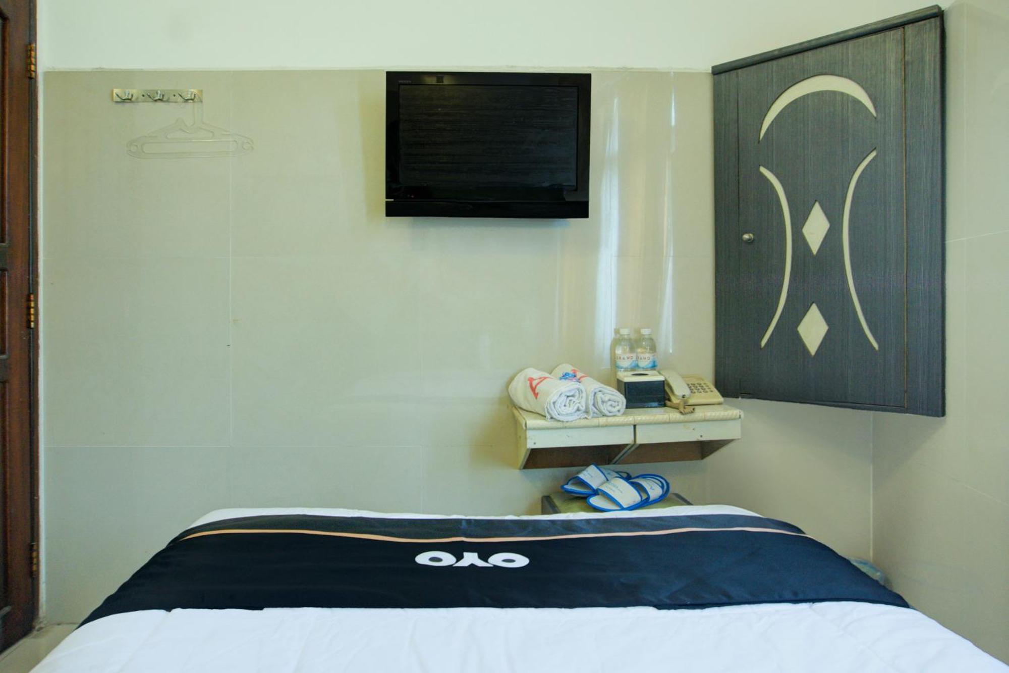 Townhouse Oak Palembang Near Jembatan Ampera Formerly Azzura Hotel Ngoại thất bức ảnh